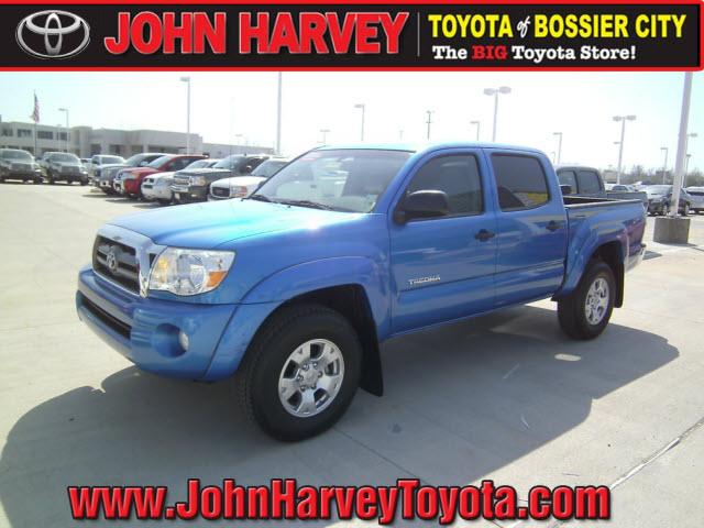 Photo of 2010 Toyota Tacoma