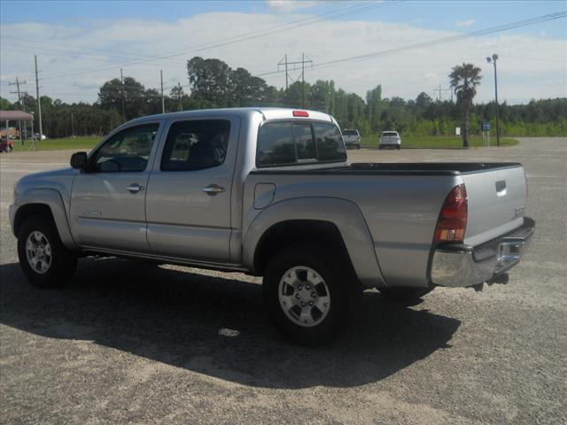 Photo of 2007 Toyota Tacoma