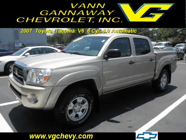 Photo of 2007 Toyota Tacoma