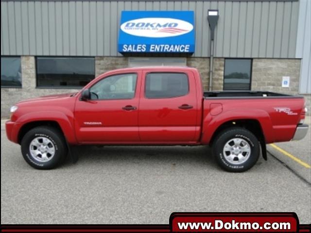 Photo of 2010 Toyota Tacoma
