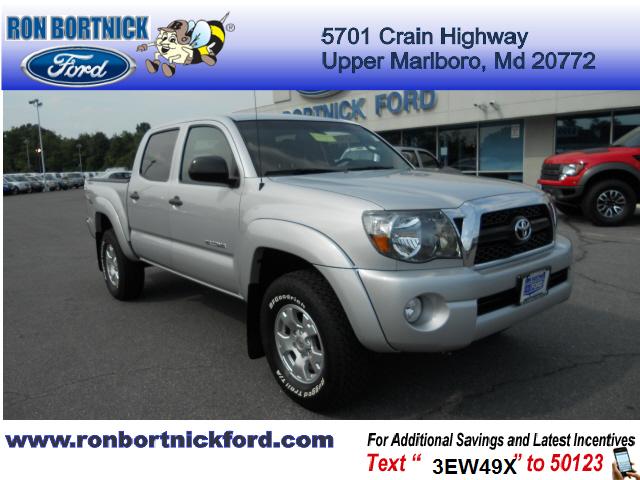 Photo of 2011 Toyota Tacoma