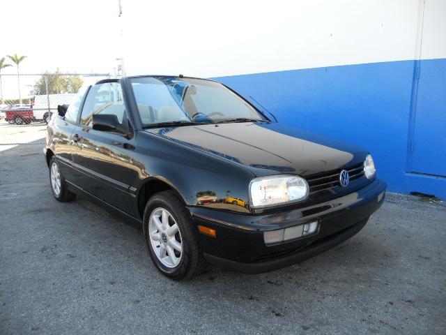 Photo of 1999 Volkswagen Cabrio