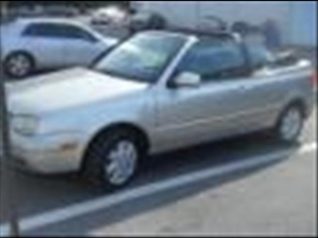 Photo of 2001 Volkswagen Cabrio