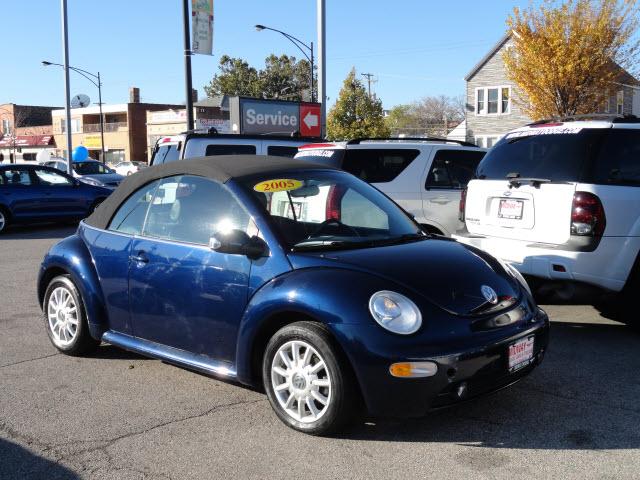 Photo of 2005 Volkswagen Beetle