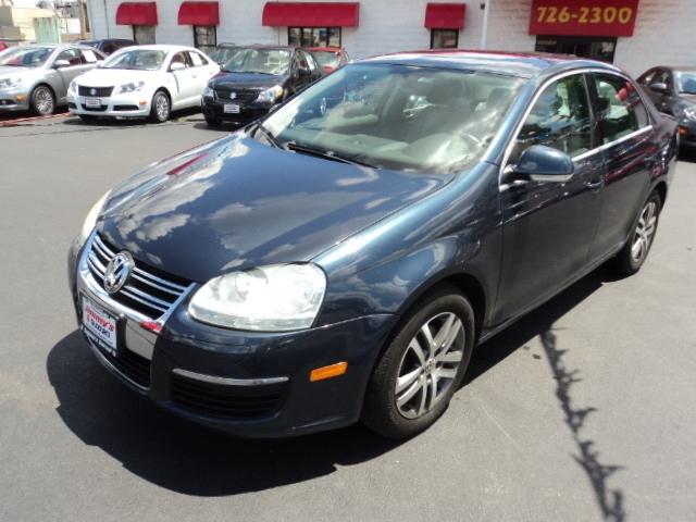 Photo of 2006 Volkswagen Jetta