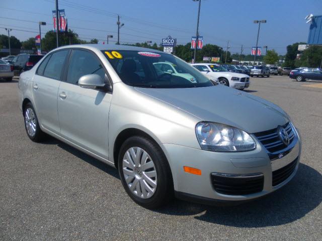 Photo of 2010 Volkswagen Jetta