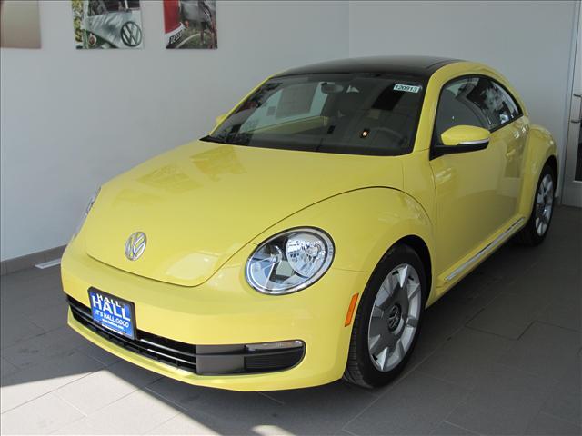 Photo of 2012 Volkswagen Beetle