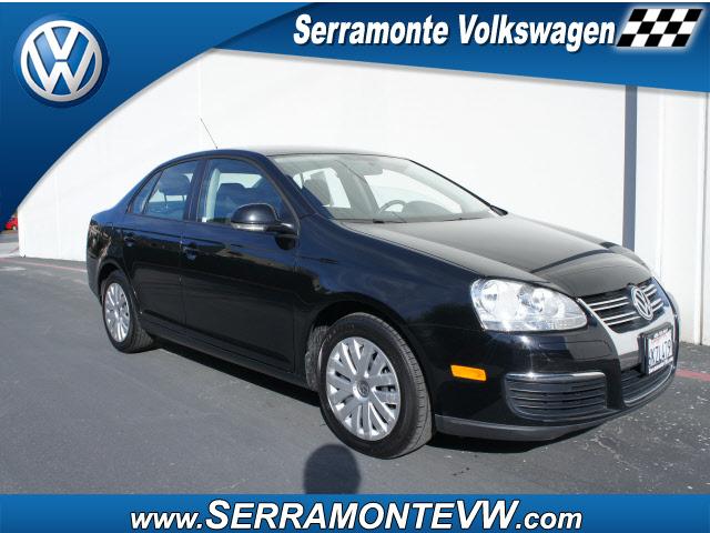 Photo of 2010 Volkswagen Jetta