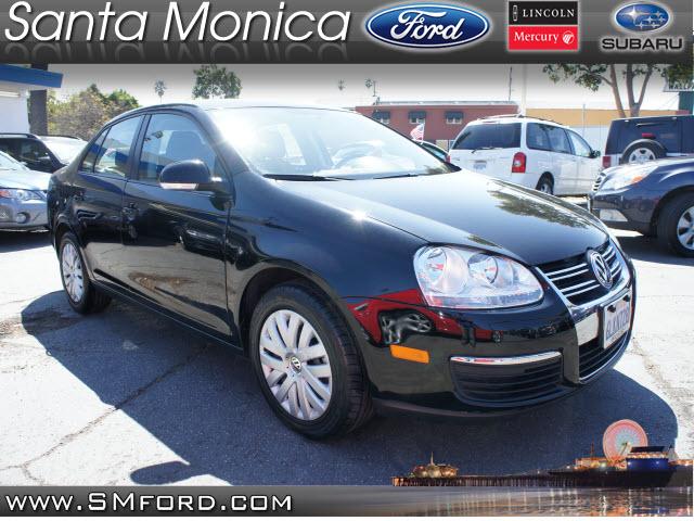 Photo of 2010 Volkswagen Jetta