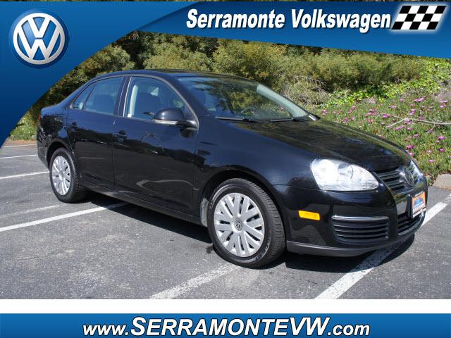 Photo of 2010 Volkswagen Jetta