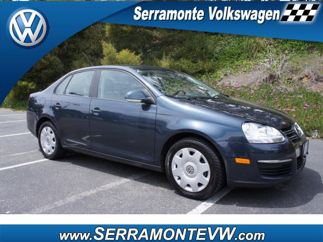 Photo of 2010 Volkswagen Jetta