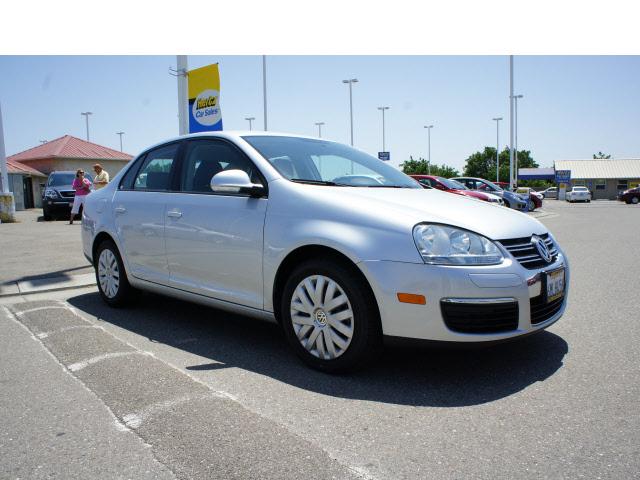 Photo of 2010 Volkswagen Jetta
