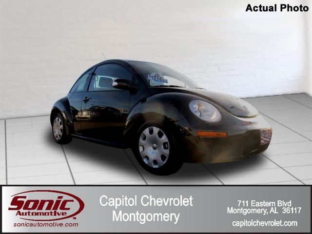 Photo of 2010 Volkswagen Beetle