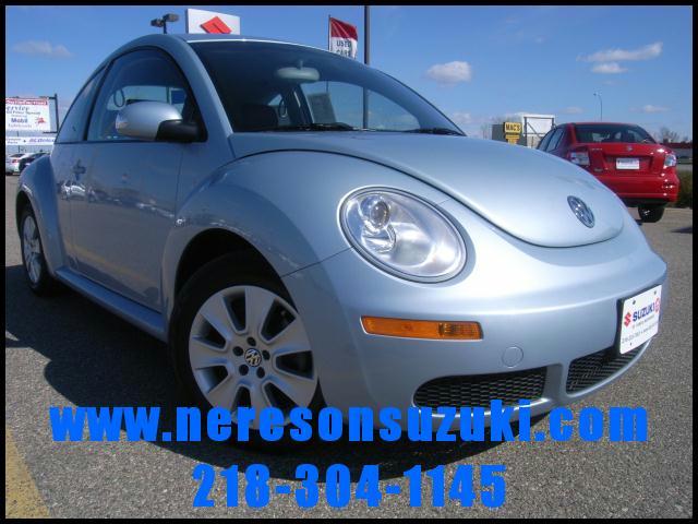 Photo of 2009 Volkswagen New Beetle Coupe
