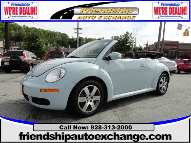 Photo of 2006 Volkswagen Beetle