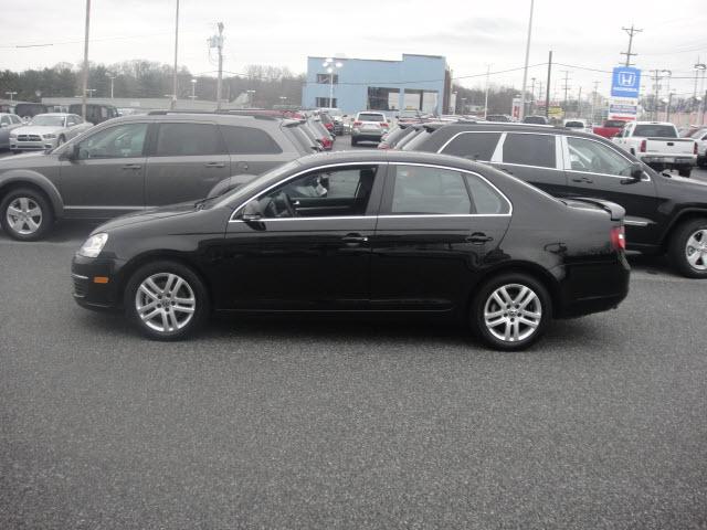 Photo of 2009 Volkswagen Jetta