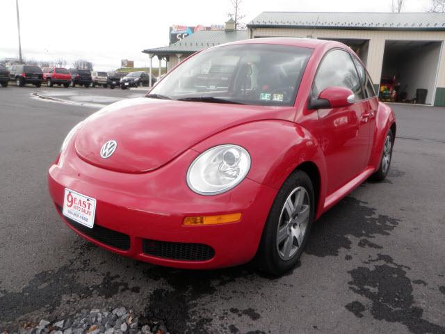 Photo of 2006 Volkswagen Beetle