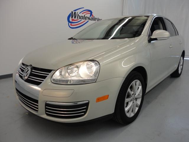 Photo of 2010 Volkswagen Jetta