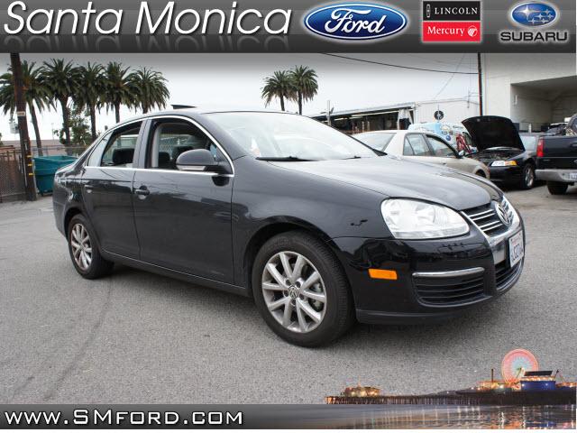 Photo of 2010 Volkswagen Jetta
