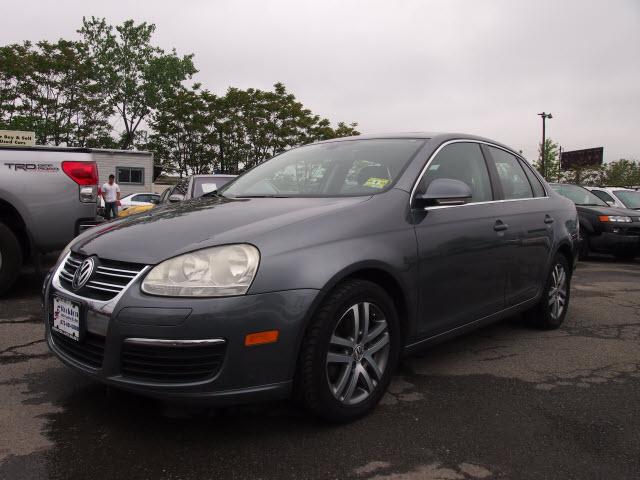 Photo of 2005 Volkswagen Jetta