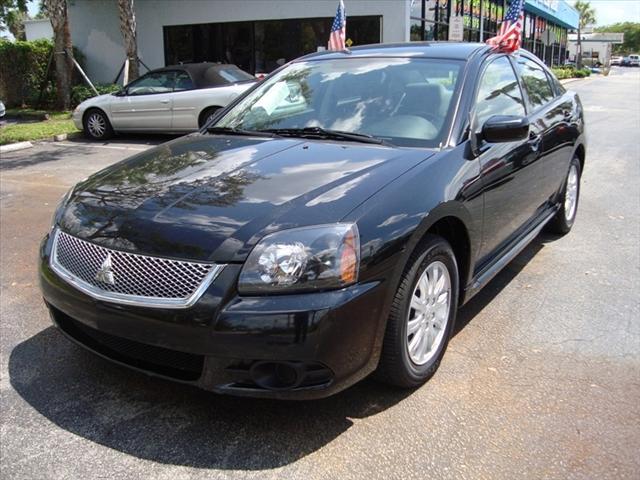 Photo of 2010 Mitsubishi Galant