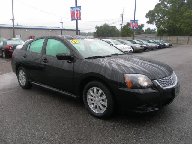 Photo of 2010 Mitsubishi Galant