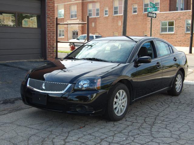 Photo of 2011 Mitsubishi Galant