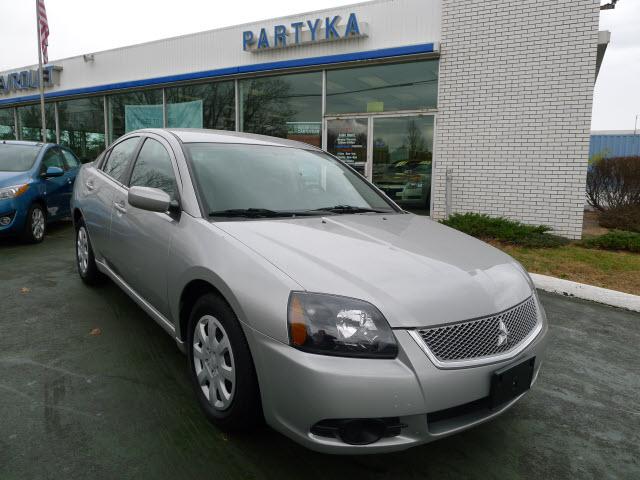 Photo of 2011 Mitsubishi Galant