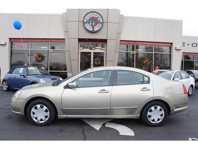 Photo of 2005 Mitsubishi Galant