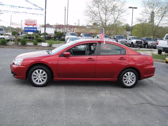 Photo of 2009 Mitsubishi Galant