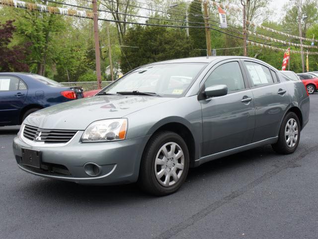 Photo of 2007 Mitsubishi Galant