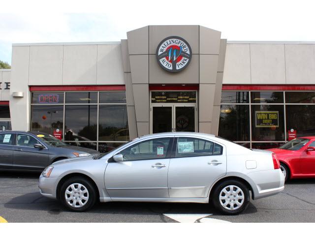 Photo of 2004 Mitsubishi Galant