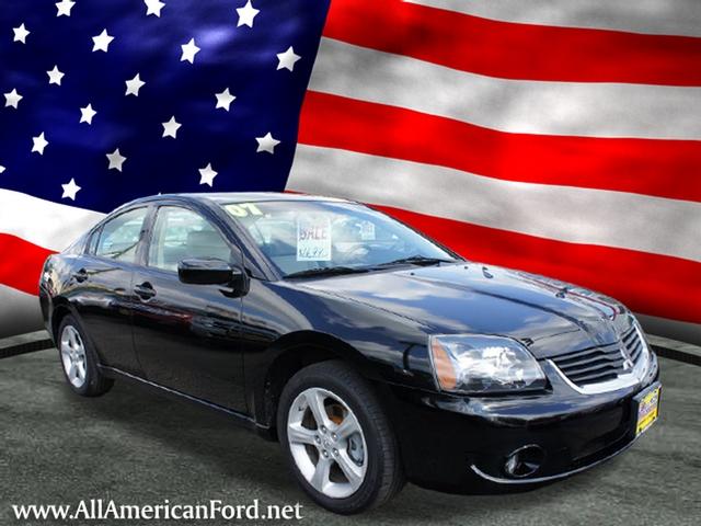 Photo of 2007 Mitsubishi Galant