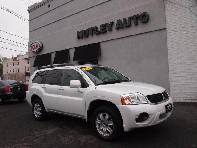 Photo of 2011 Mitsubishi Endeavor