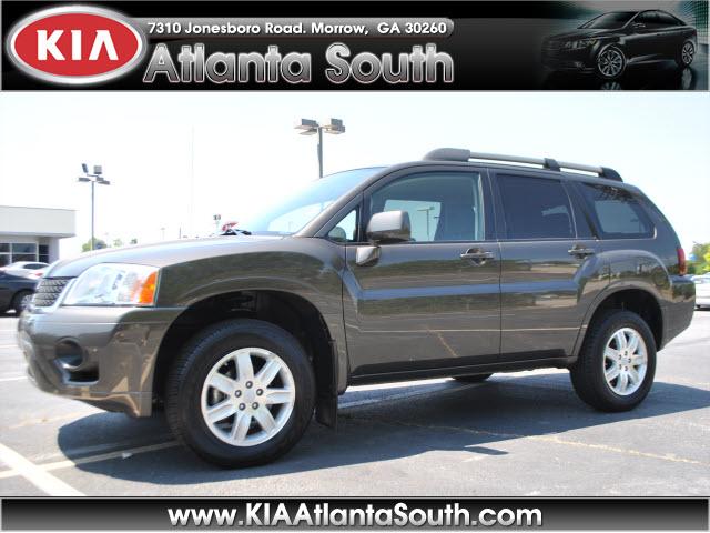 Photo of 2011 Mitsubishi Endeavor