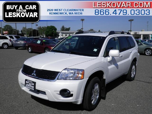 Photo of 2011 Mitsubishi Endeavor
