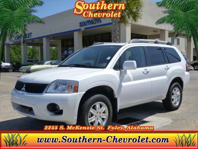 Photo of 2011 Mitsubishi Endeavor