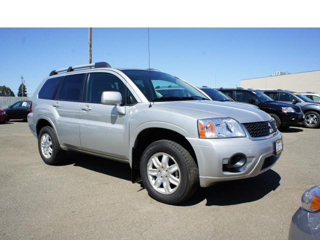 Photo of 2011 Mitsubishi Endeavor