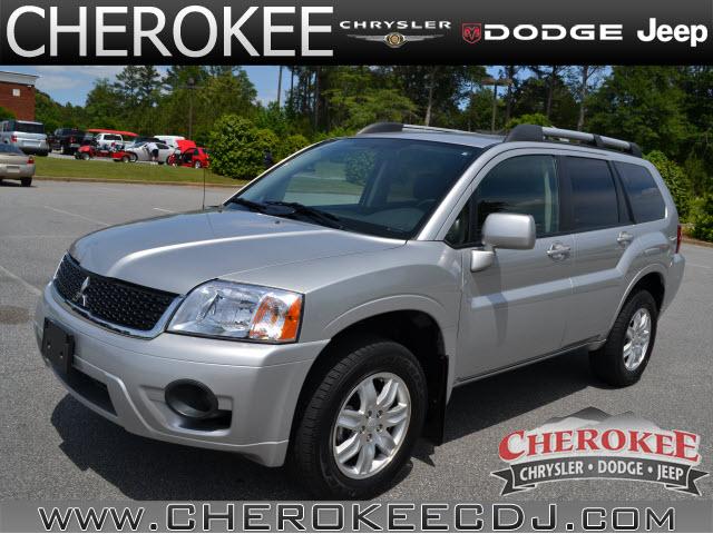 Photo of 2011 Mitsubishi Endeavor