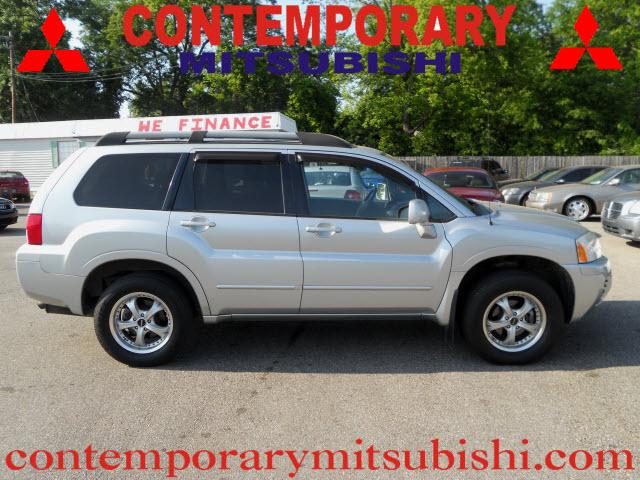 Photo of 2004 Mitsubishi Endeavor