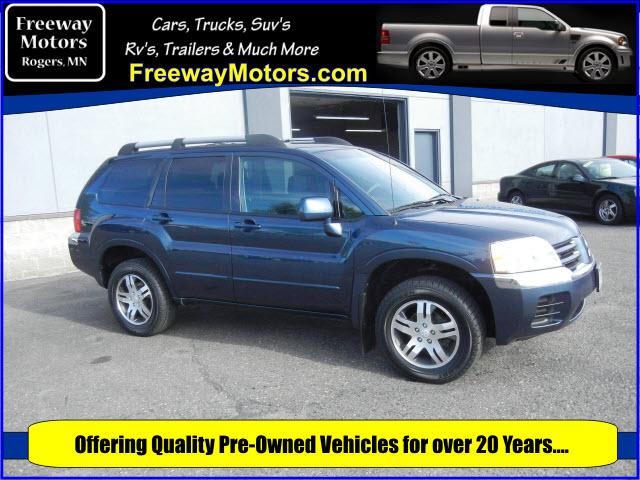 Photo of 2004 Mitsubishi Endeavor