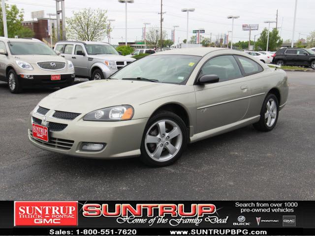 Photo of 2005 Dodge Stratus