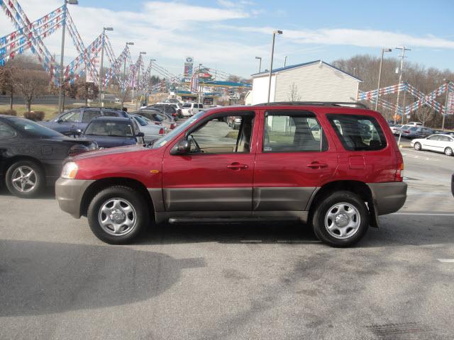 Photo of 2001 Mazda Tribute