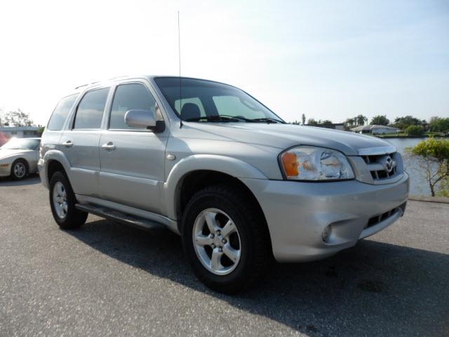 Photo of 2005 Mazda Tribute
