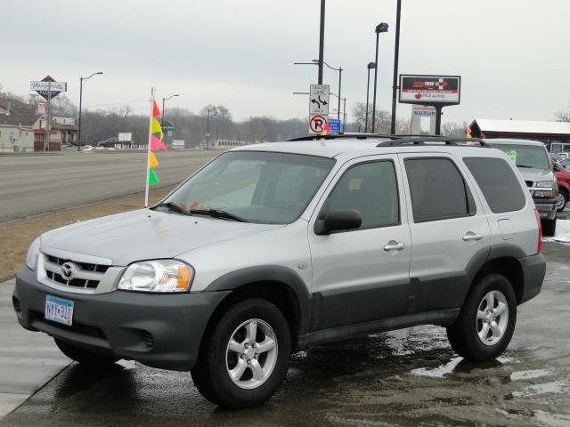 Photo of 2005 Mazda Tribute
