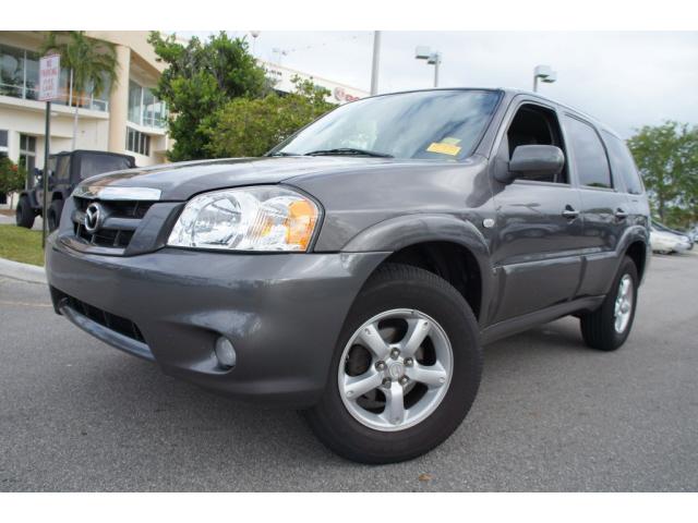 Photo of 2005 Mazda Tribute