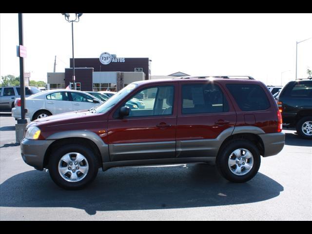 Photo of 2003 Mazda Tribute
