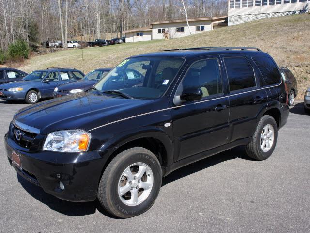 Photo of 2005 Mazda Tribute