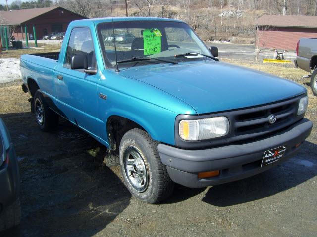 Photo of 1995 Mazda B2300