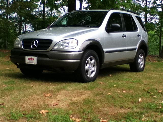 Photo of 1998 Mercedes-Benz M-Class